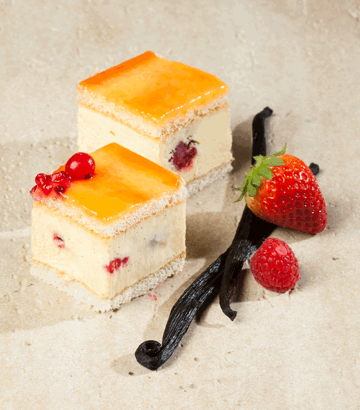 Gâteau vanille et fruits rouges